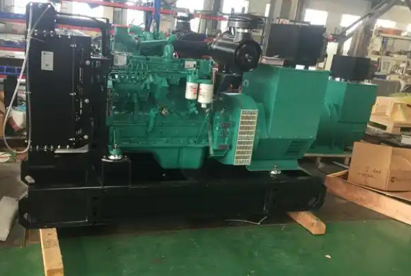 康明斯发电机组散热器使用中需要注意